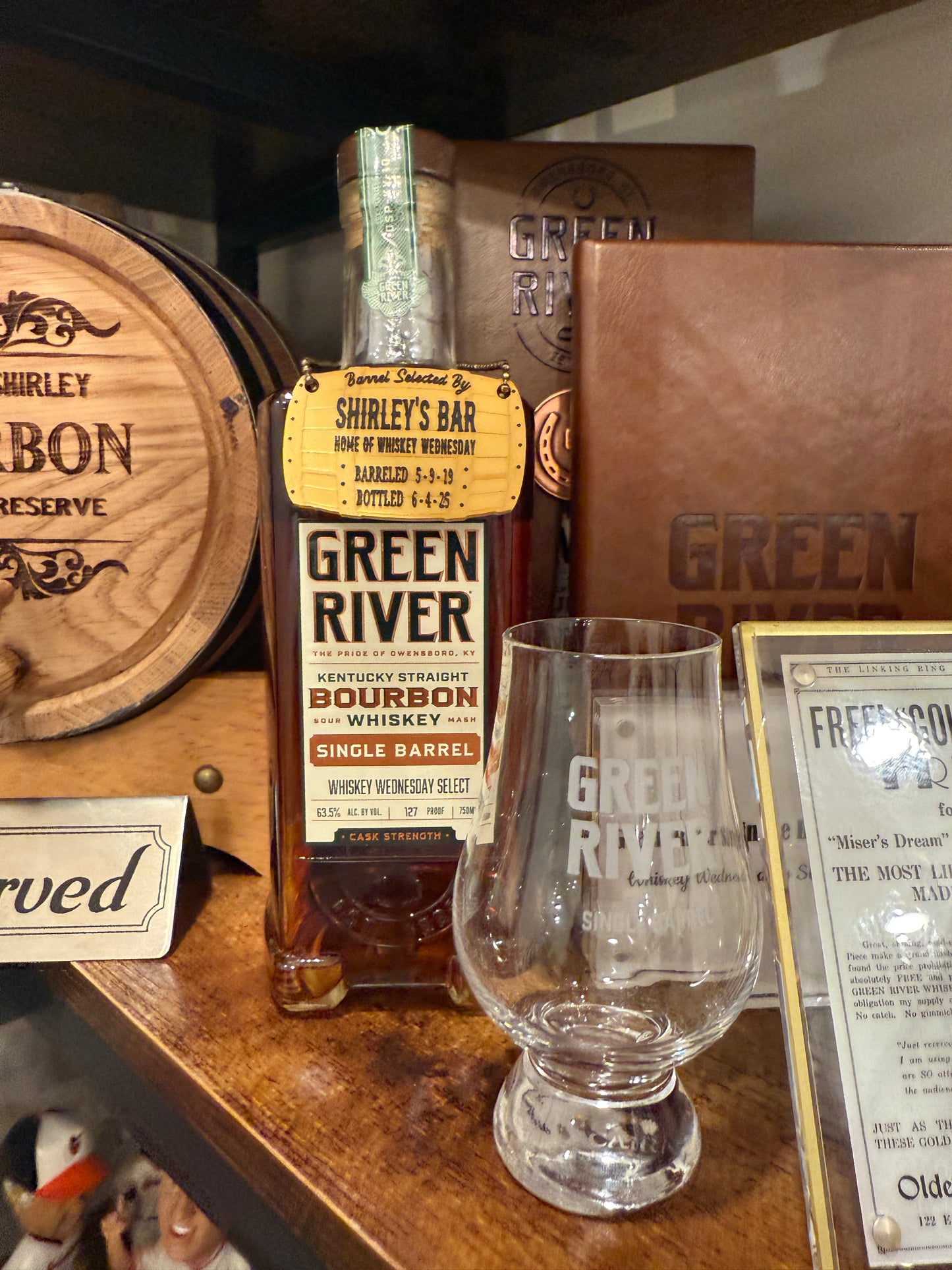 Custom & Miscellaneous Bottle Neck Tags